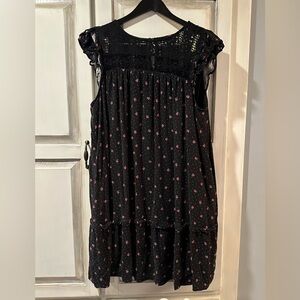 Torrid size 2 ladybug dress with pockets